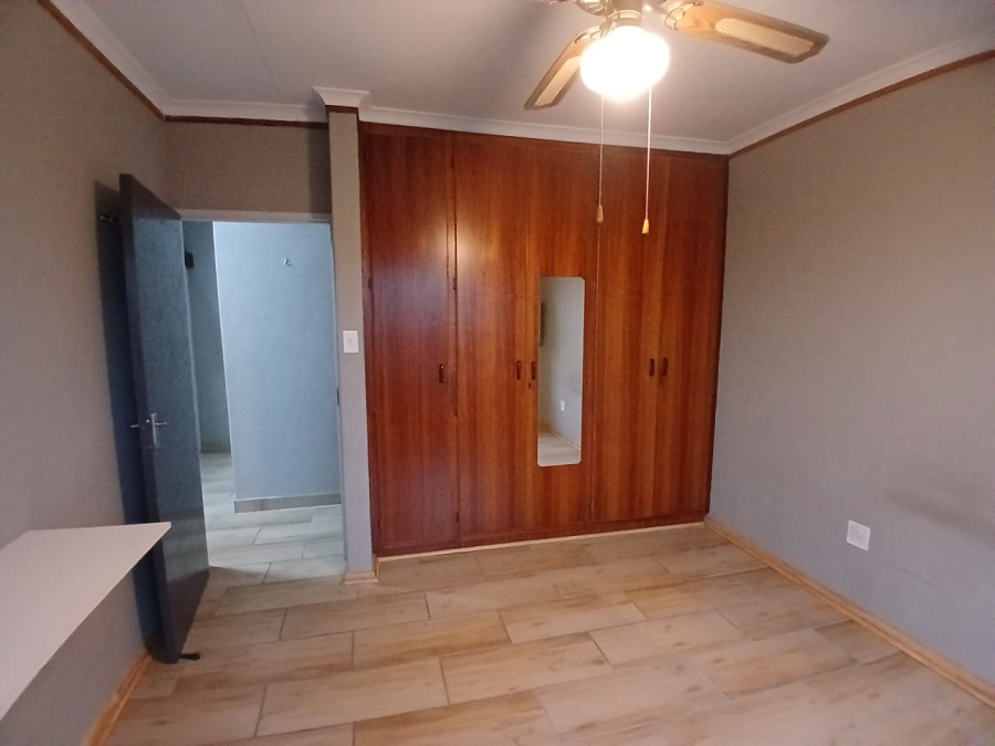 To Let 3 Bedroom Property for Rent in Hospitaalpark Free State